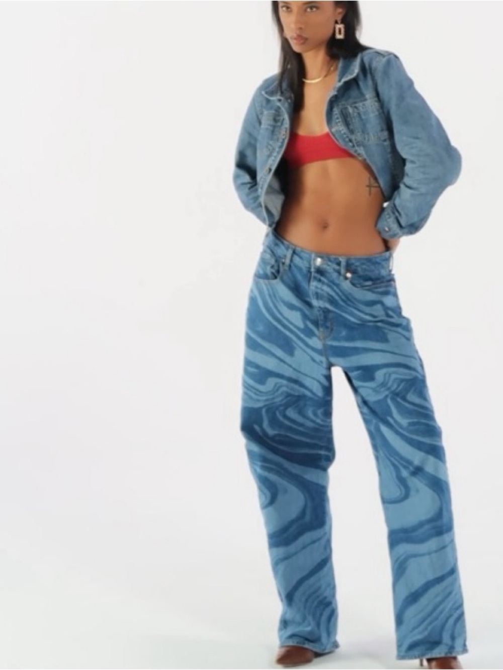 WILD FABLE Highest Rise Baggy Blue
Retro Swirl Jeans Size 0/25 R‎